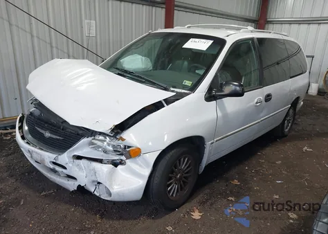 2000 Chrysler Town & Country Limited from USA, damaged, VIN 1C4GP64L5YB674792
